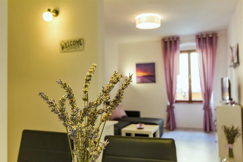 Center Apartment Lori PUY Eksteriør bilde