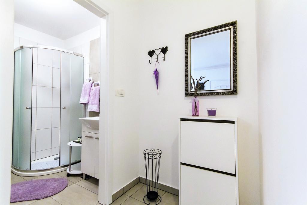 Center Apartment Lori PUY Eksteriør bilde